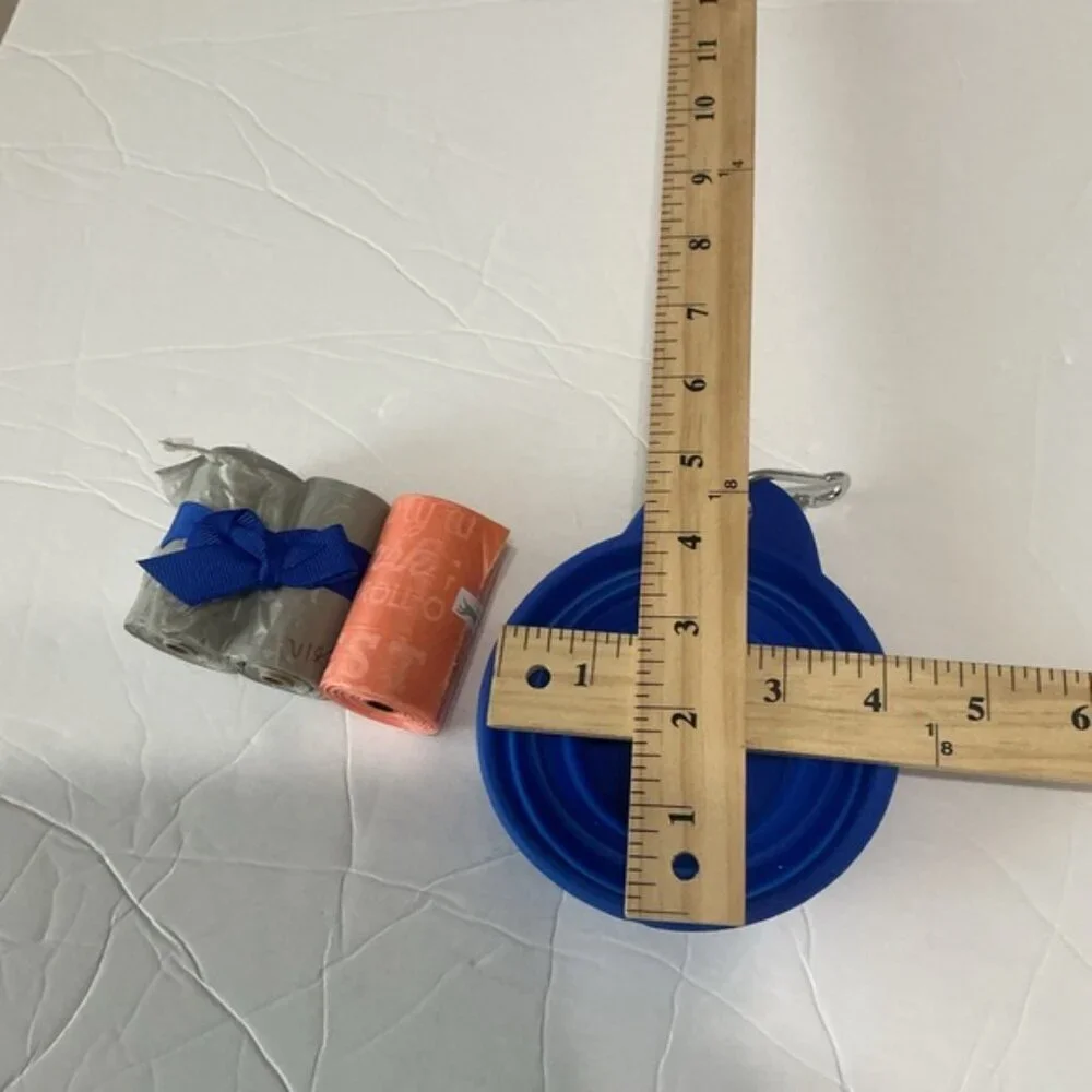 Collapsible Blue Pet Bowl with Waste Bags
